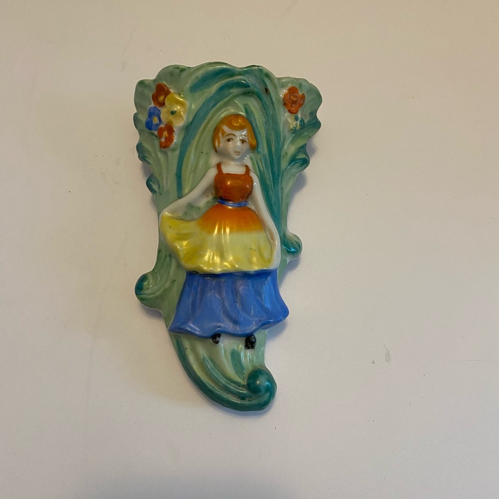 Vtg  Japanese Wall Pocket Vase With A Lady On It Hand Painted No Chips Or Cracks